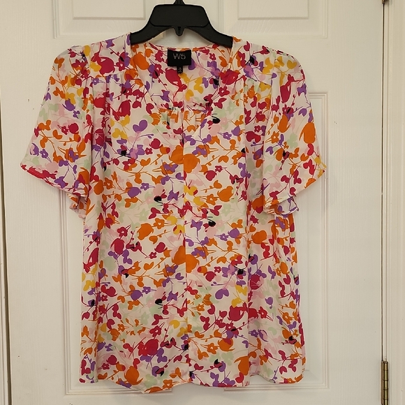 W5 Tops - W5 Multicolor Floral Blouse